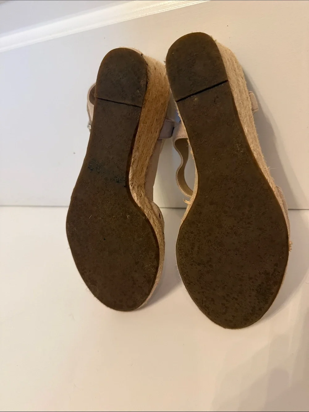 VIONIC SHOES SANDALS WEDGE STRAPS BUCKLES TAN SUEDE SIZE 7.5